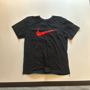 Nike Tee - medium